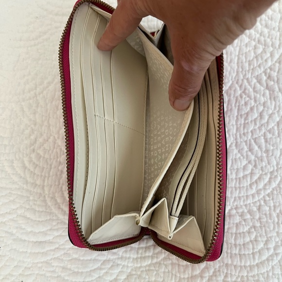 Kate Spade Hot Pink Saffiano Leather Wallet - Picture 3 of 12